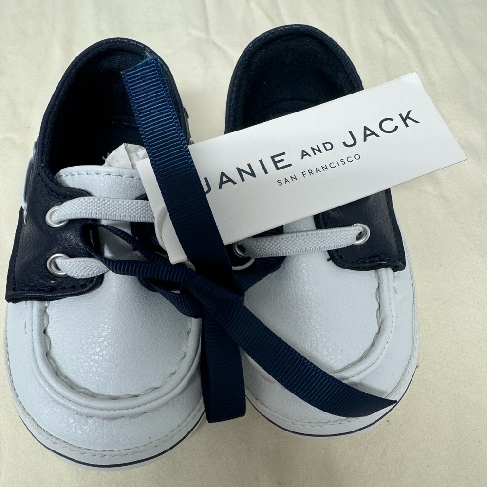 NWT janie and jack baby boat shoes
